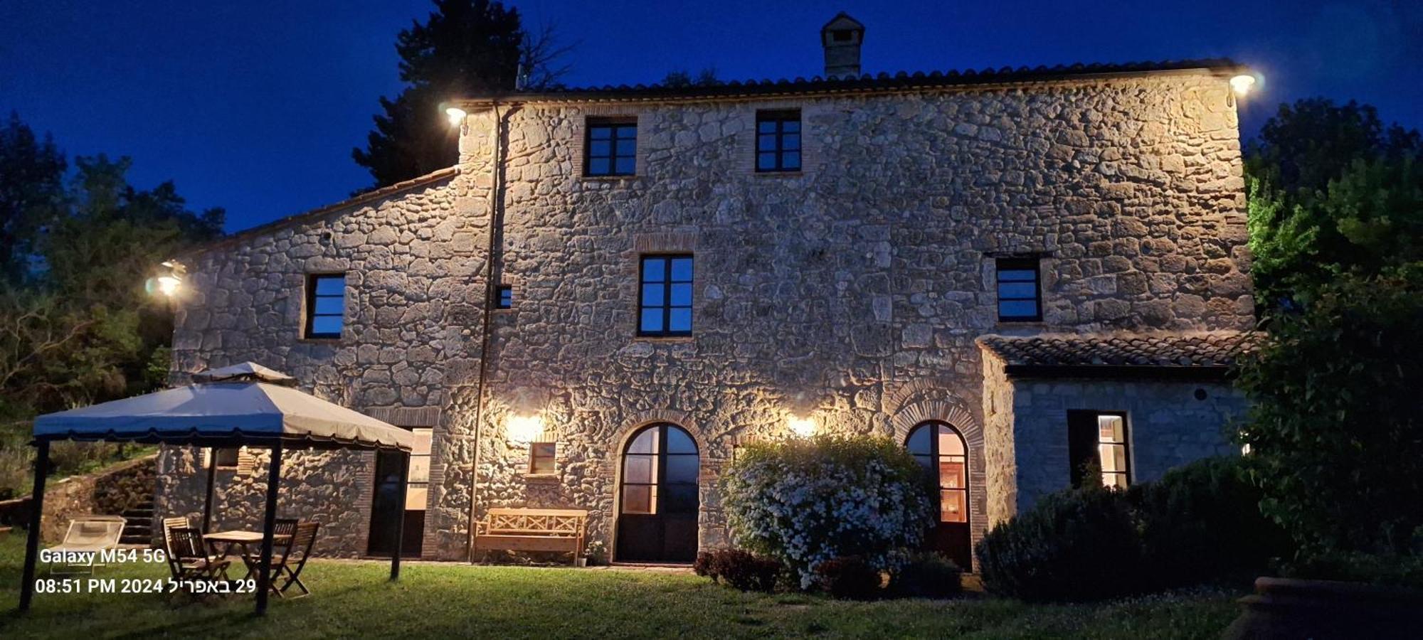 Aparthotel Borgo Del Grillo Sarteano Esterno foto