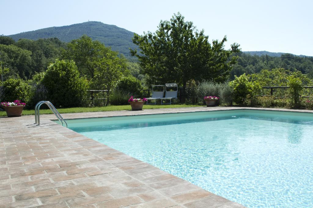 Aparthotel Borgo Del Grillo Sarteano Esterno foto