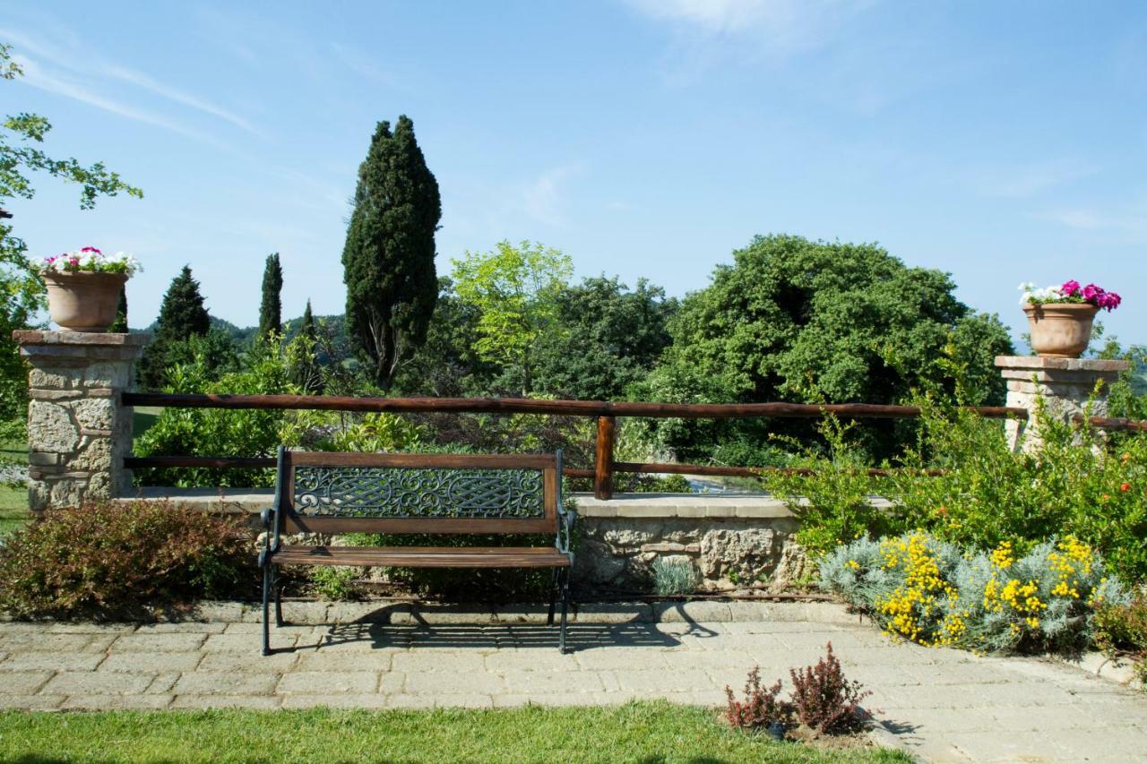 Aparthotel Borgo Del Grillo Sarteano Esterno foto